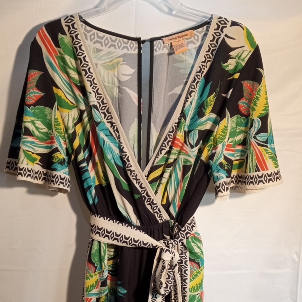 🦜🦜🦜BOGOHO🦜🦜🦜Flying Tomato Black Tropical Wrap Jumpsuit-Medium - Picture 1 of 6